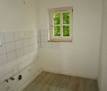 Attraktiv! Tolle 3-Zimmer-Wohnung mit Balkon für eine kleine Familie - Photo 4