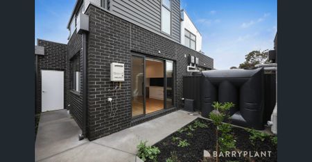 Brand New Contemporary Living with easy low maintenance lifestyle. - Photo 4