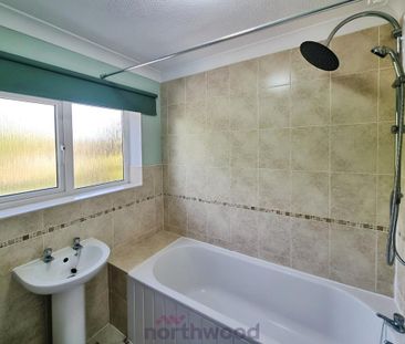 3 bedroom detached house to rent - Photo 6