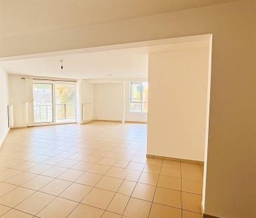 Appartement te huur - Photo 1