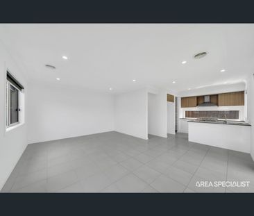 6 Stonefly Circuit, Weir Views, Vic 3338 - Photo 5