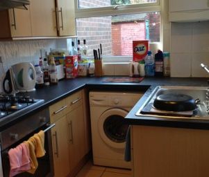 Spacious 4 Double bed Property - Harland Road, Ecclesall, Sheffield 11 - Photo 6