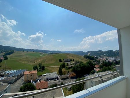A louer, 4.5 pièces, Primevères 2, Le Locle - Photo 2