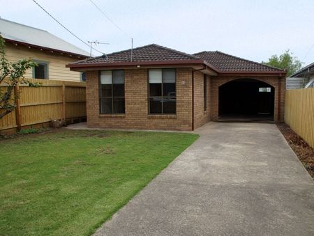 54 Preston Street, Geelong West - Photo 4