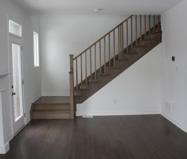 For Lease - 1371 Kerrydale Avenue, Pickering, Ontario - Photo 6