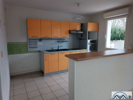 Location Appartement 3 pièces 71m² - Photo 5