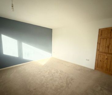 Braddon Road - Photo 1