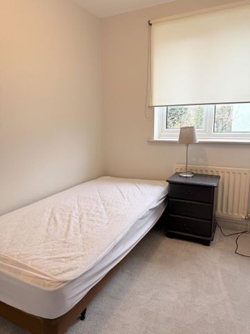 3 bedroom detached house to rent - Photo 3