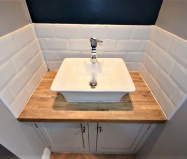 2 bedroom terraced house to rent - Photo 3