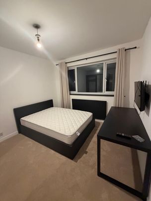 Room in a Shared House, Churchfield Road, M6 - Photo 1