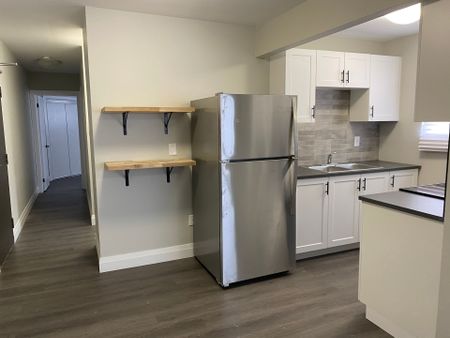 For Lease - 106 King Edward Avenue Unit# 2, London South, Ontario - Photo 2