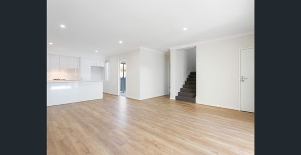 Modern Rivervale Townhouse - Photo 1