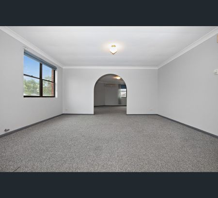 1 Glebe Street, Kahibah, NSW 2290 - Photo 3