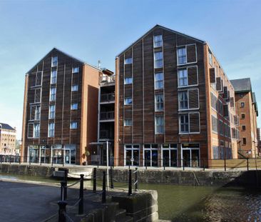 Merchants Quay, The Docks, Gloucester - Photo 1