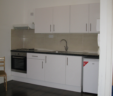 0 bed Flat in 34 Milton Avenue , London, N6 5QE - Photo 2