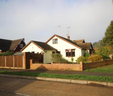 3 bedroom semi-detached house to rent - Photo 2