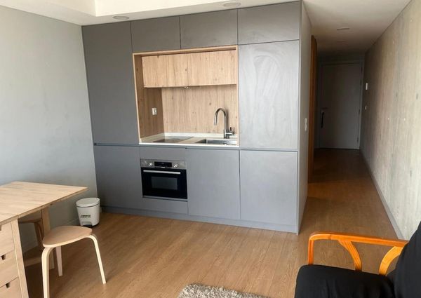 Arrendo apartamento T0mais1 em Aveiro