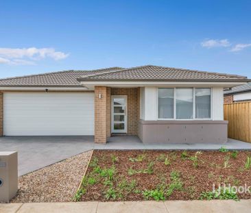 29 Imitation Road, Tarneit VIC, Belconnen - Photo 1