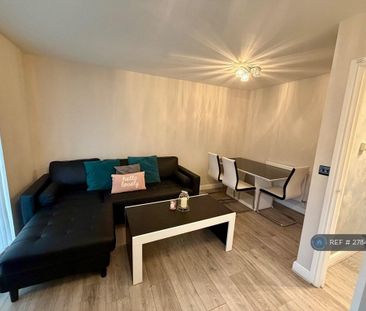 3 bedroom terraced house to rent - Photo 2