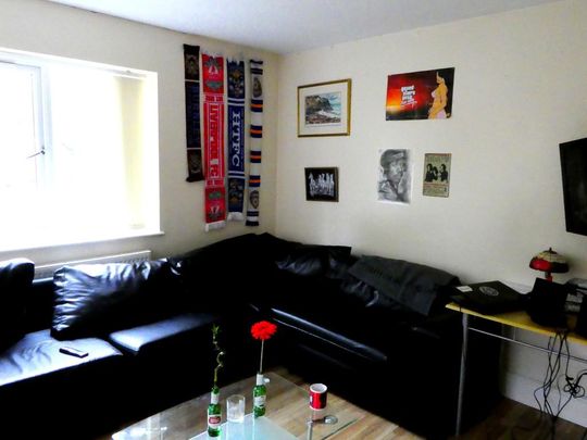 5 bedroom semi-detached house to rent - Photo 1