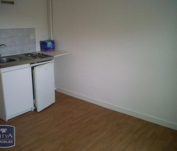 Location Appartement 1 pièce 16m² ANGERS 49100 - Photo 1