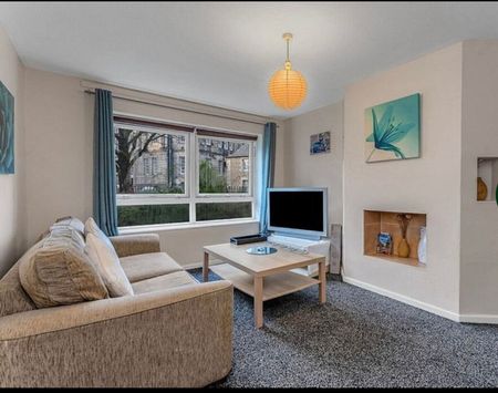 Holyrood Road - Photo 2