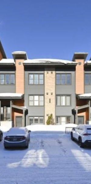 Logement à louer Condo 4 1/2 Val-Bélair - Photo 1