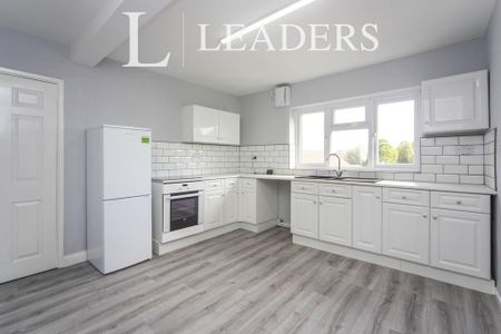 1 bedroom flat to rent - Photo 3