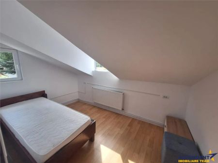 Nivel in vila: rezidential/ spatiu profesional, Ghimbav, Central - Photo 3