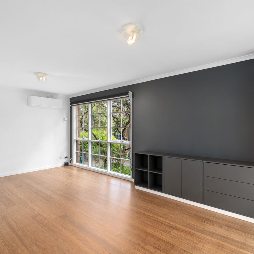 1/101 Wattle Valley Road, Camberwell VIC 3124 - Apartment For Rent | Domain - Photo 1