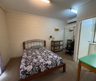 Fully Furnished Unit in Gillen - Photo 2