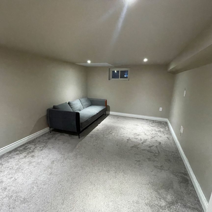 For Lease - 345 Hawkridge Avenue Unit# Lower (Basement), Hamilton, Ontario - Photo 1