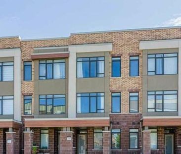 For Lease - 149 Salterton Circle, Vaughan, Ontario - Photo 5