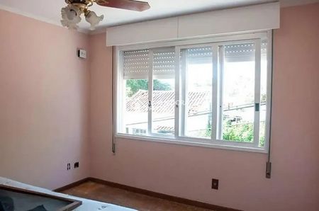 Apartamento com 2 quartos e 75m² para alugar em Medianeira, Porto Alegre. - Photo 2
