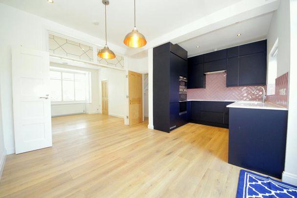 3 bedroom terraced house to rent - Photo 1