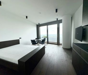 DANUBEFLATS: Elegant möbliertes Studio mit Cityblick: Doorman, Gym,... - Photo 2