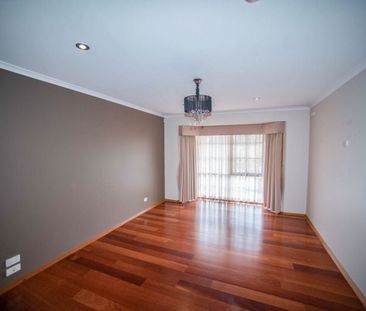 Location, Location - Photo 4