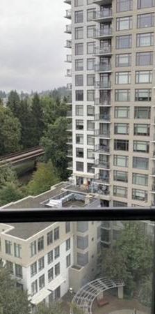 AMAZING 1 BED VANCOUVER RENTAL - Walk to Skytrain!! - Photo 1