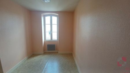 Location Appartement 2 pièces 33m² PRAYSSAC 46220 - Photo 2