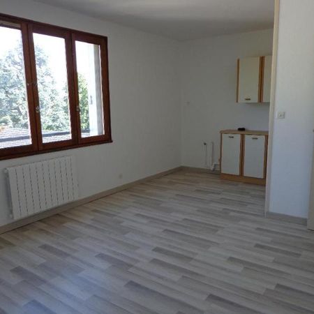 Location appartement 1 pièce de 24.5m² - Photo 3