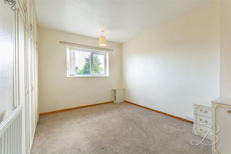 4 bedroom - Photo 2