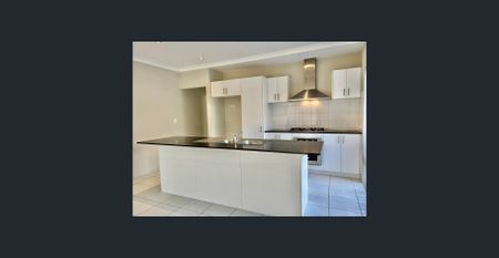 Spacious Family Living in a Prime Butler Location! - Photo 3