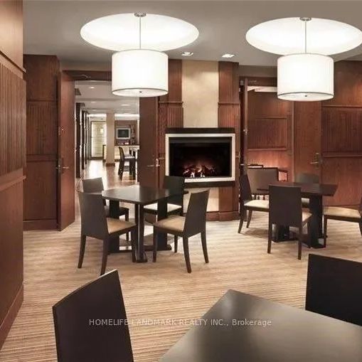 10 Northtown Way #813 - Photo 1