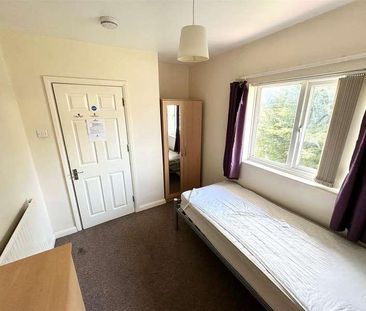 The Coppice, Yiewsley, UB7 - Photo 4