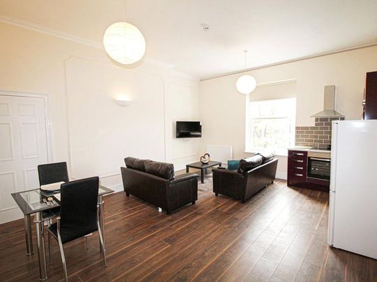 2 bedroom apartment to rent - Photo 1