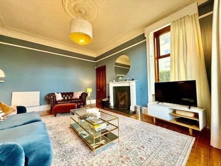 Bogton Avenue, Muirend - Photo 2