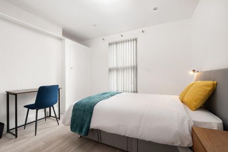 1 bedroom in a house share to rent - Photo 3