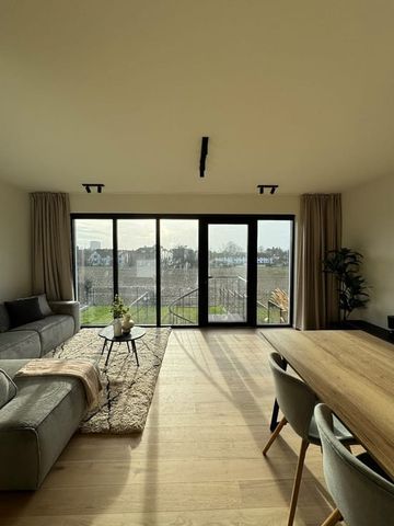 Appartement te huur - Foto 3