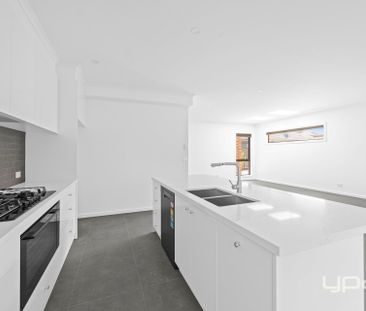 3/3 Kellerman Drive, Point Cook - Photo 5