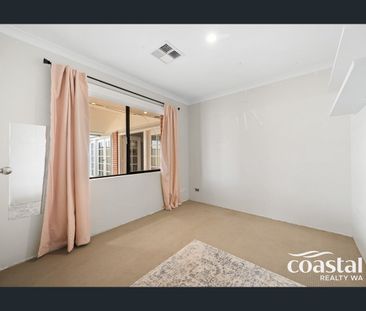 THE ENTERTAINER’S DREAM – A Home with Room for Everyone! - Photo 4